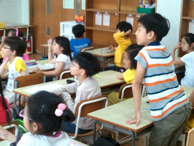 어룡초등학교 이미지