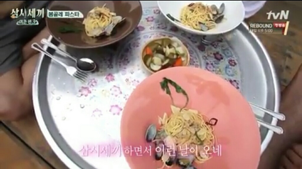 다 의외였다 하는 삼시세끼 3회 동안 에릭이 만든 음식들 모음.jpg | 인스티즈