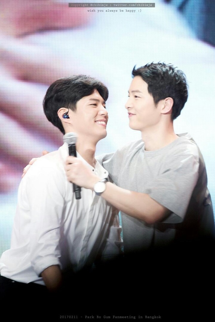 태국에서 송중기&박보검.jpg | 인스티즈