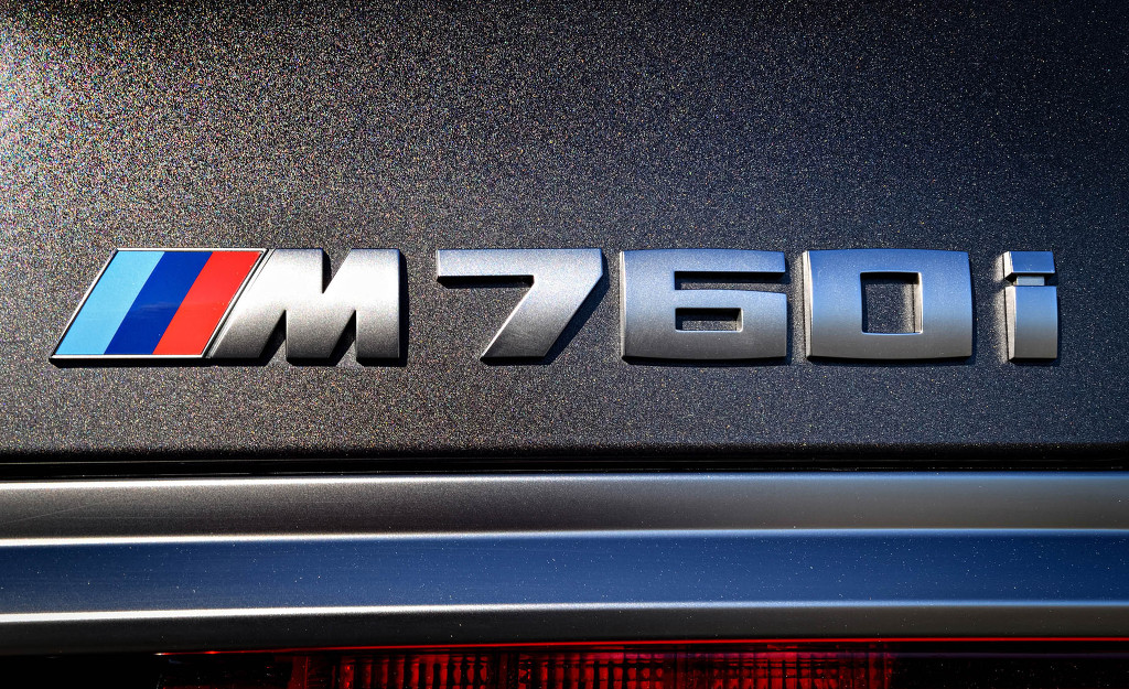 2017 BMW M760i xDrive [데이터주의] | 인스티즈