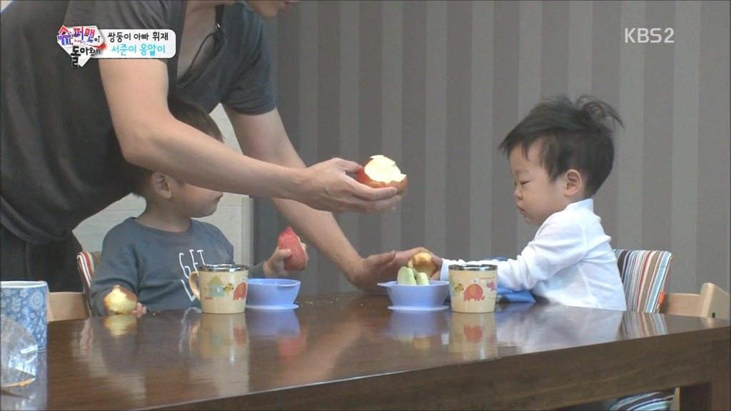 [슈퍼맨이돌아왔다] Aㅏ~ 발음할 때 입모양이 너무 귀여운 서준이 | 인스티즈