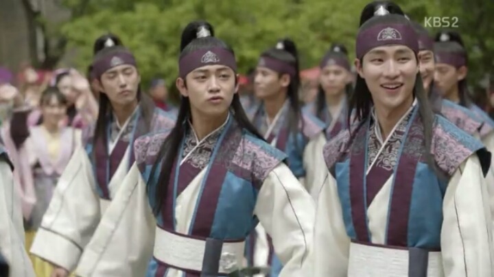 [화랑] 1500년 전 인기 아이돌 화랑 출근길 풍경.jpg (feat.럽라 떡밥) | 인스티즈