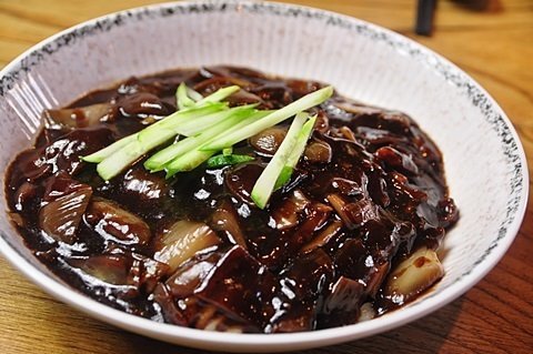 짜장면 이미지