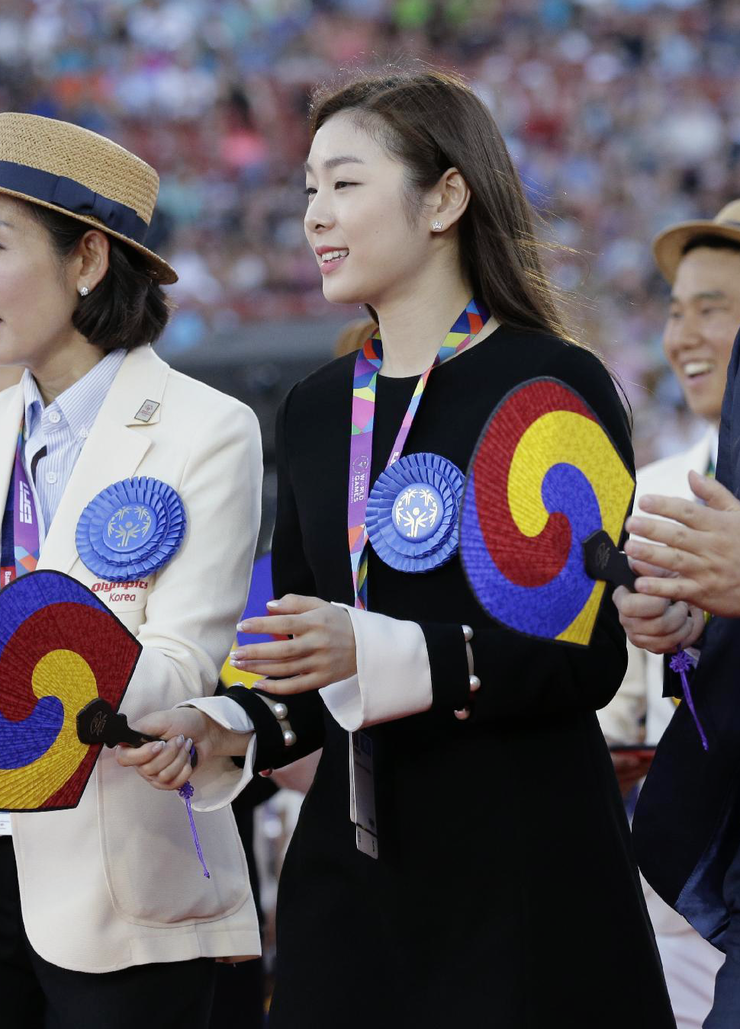 재미로보는 찌라시- 운동선수 출신 미녀스타 의리녀vs쓰레기 (진실은 날조를 해도 변하지 않음) | 인스티즈