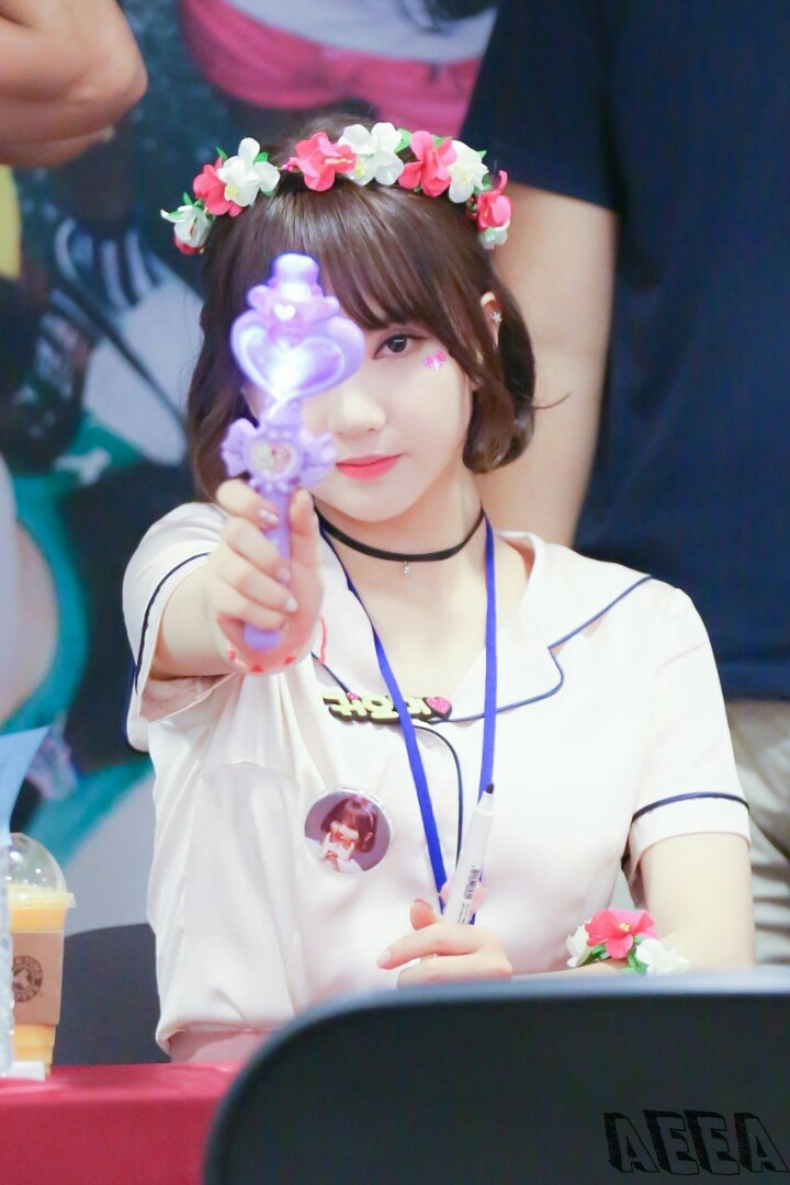 [여자친구] 점심에 보는 은하♡♡♡ | 인스티즈