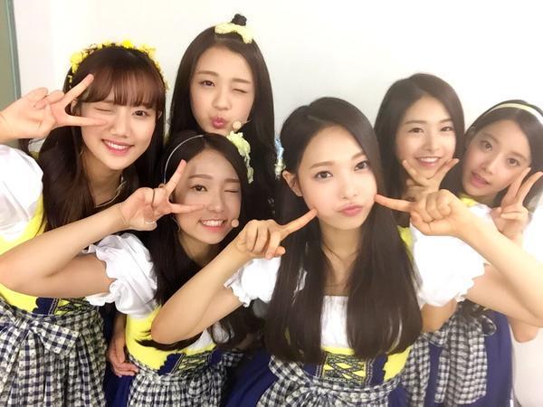 밤 10시 이후로는 활동 못하는 아이돌.jpg | 인스티즈