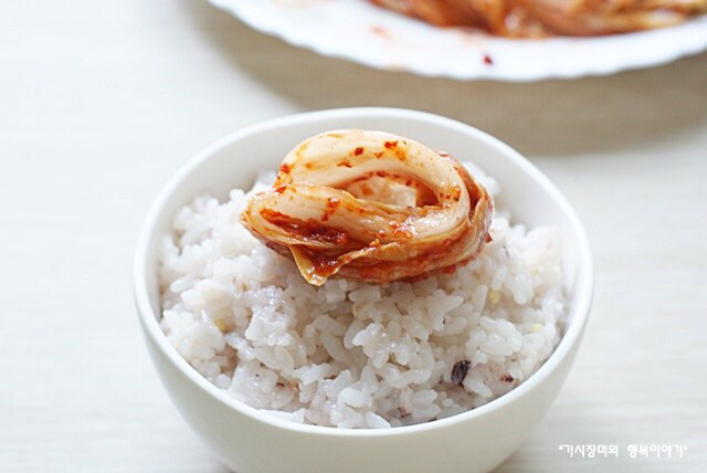 김치 하나 가지고 밥한그릇 먹을수 있다vs없다 | 인스티즈