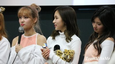 161108 건대 팬사인회 묘이 미나 | 인스티즈