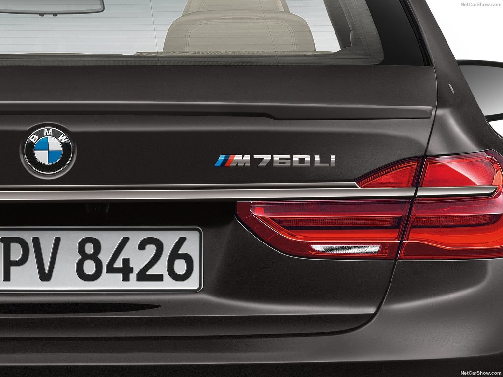 2017 BMW M760Li | 인스티즈