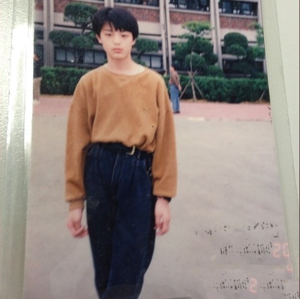 [곽건화] 어릴때부터 이목구바 뚜렷한거 주장한 얼굴 + 해외에서도 잘 알려진 그의 속눈썹 길이 | 인스티즈