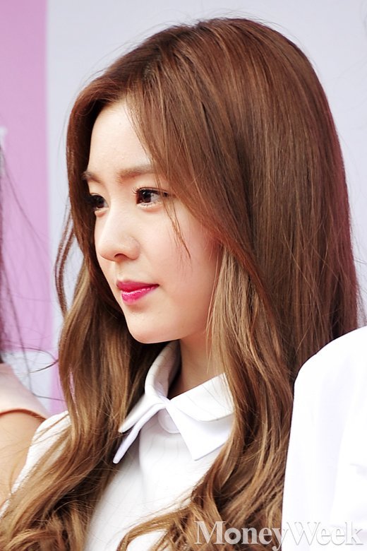 러블리한 여자.gif | 인스티즈