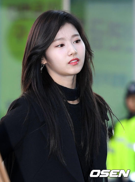 트와이스 161201 인천공항-홍콩 for MAMA | 인스티즈