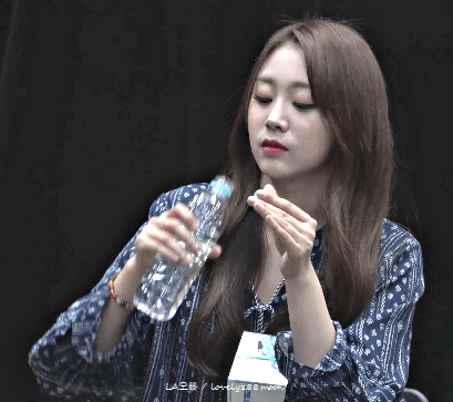 [러블리즈] 50일만에 레플이 와서 지수 | 인스티즈