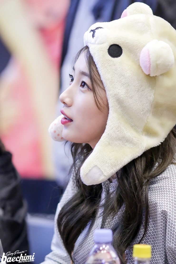 곰돌이에서 여신으로 변신하는 수지.gif | 인스티즈