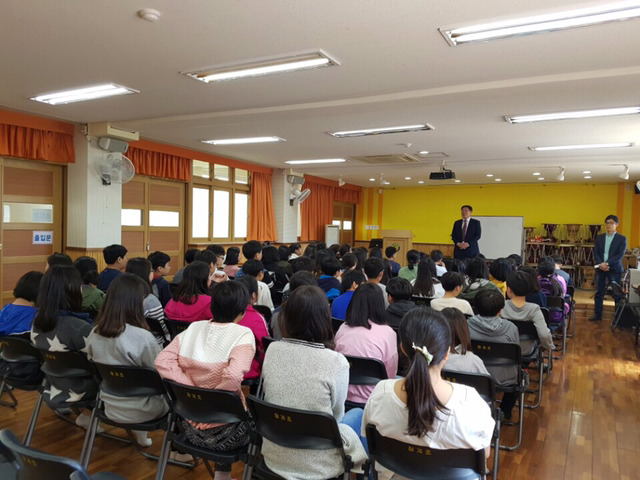 서울청계초등학교 이미지