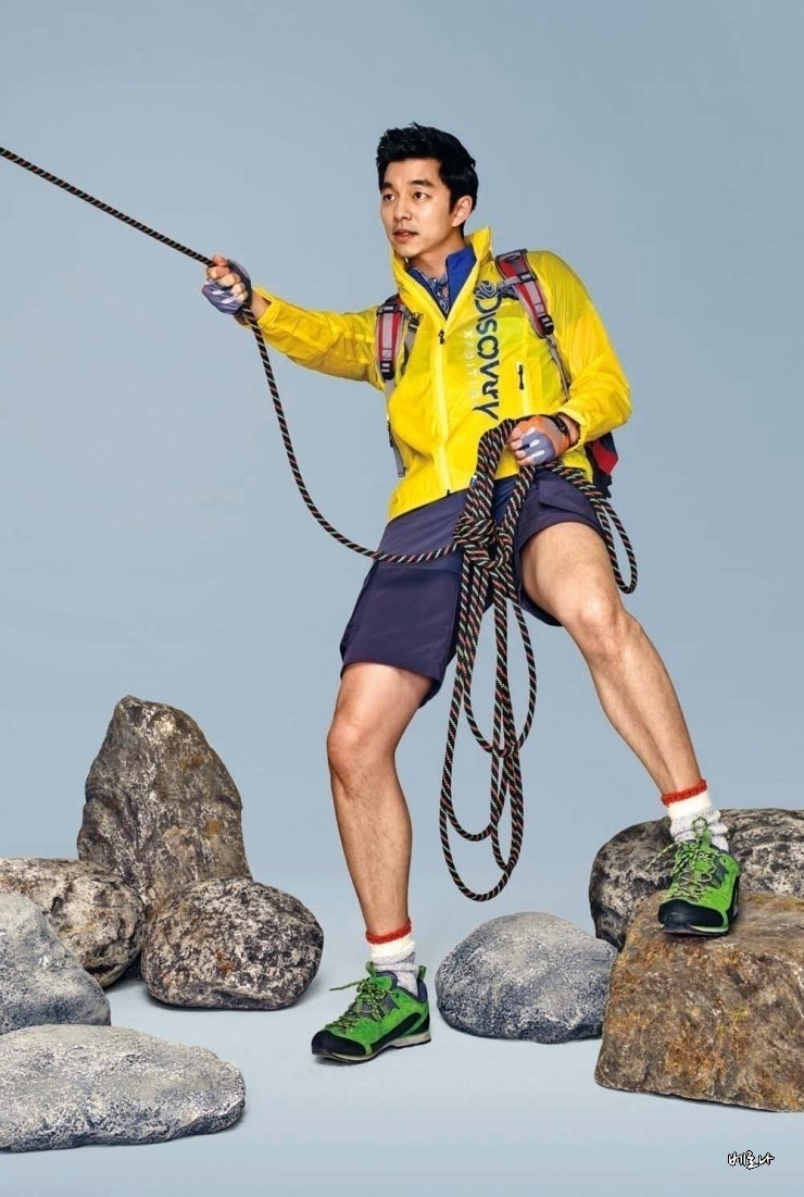 옷빨 쩌는 공유.jpg | 인스티즈