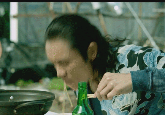 이병헌 내부자들 먹방.gif | 인스티즈