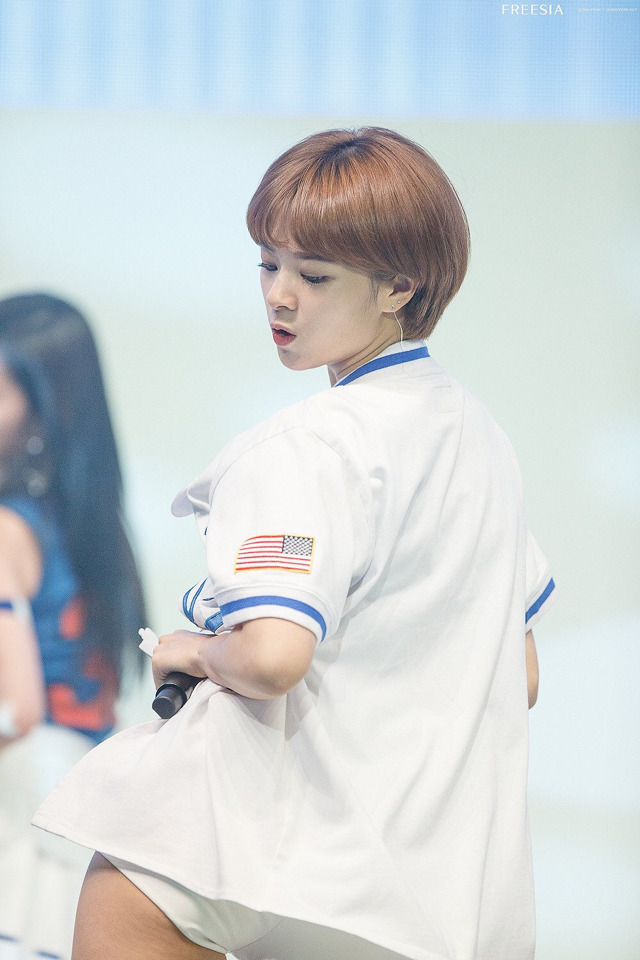 몽글몽글해진 트와이스 정연.jpg | 인스티즈