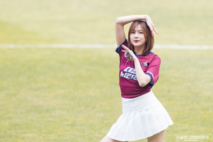 새벽에 에이핑크 오하영.jpg | 인스티즈