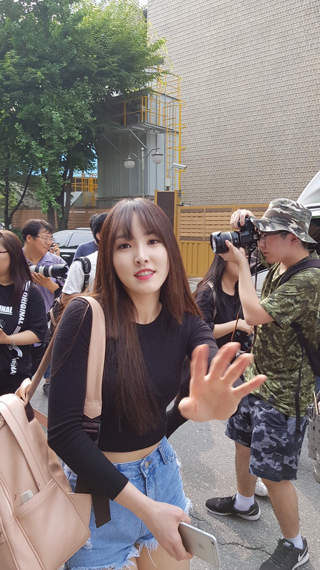 [여자친구] 퇴근하고 목욕탕에 갈 생각이라서 유주 | 인스티즈