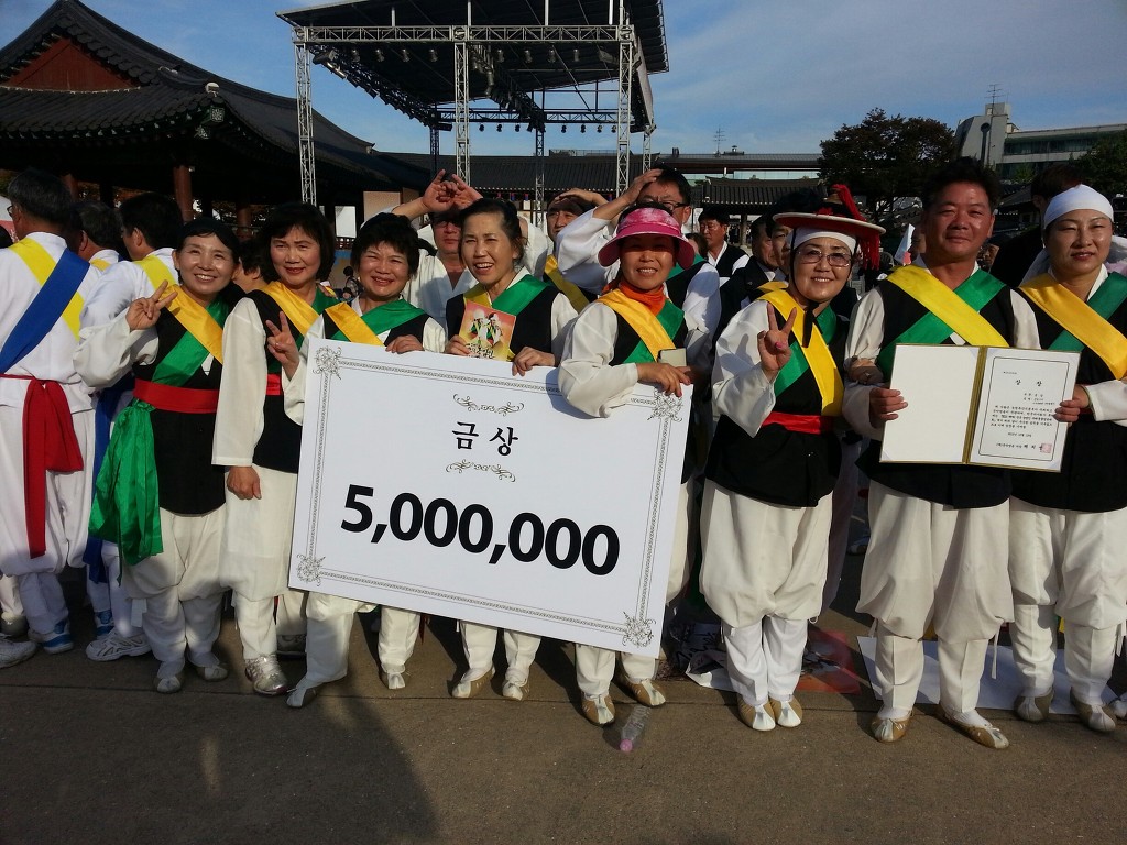 동동 이미지