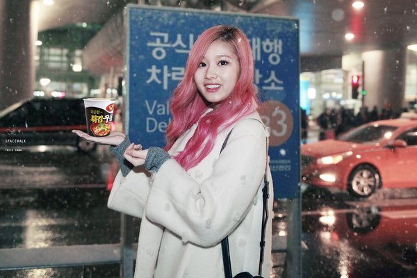 사나 노룩패스 클래스 ㄷㄷ | 인스티즈