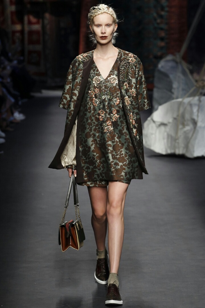 Aquilano. Rimondi 아퀼라느 리몬디 2016 s/s RTW 컬렉션 | 인스티즈