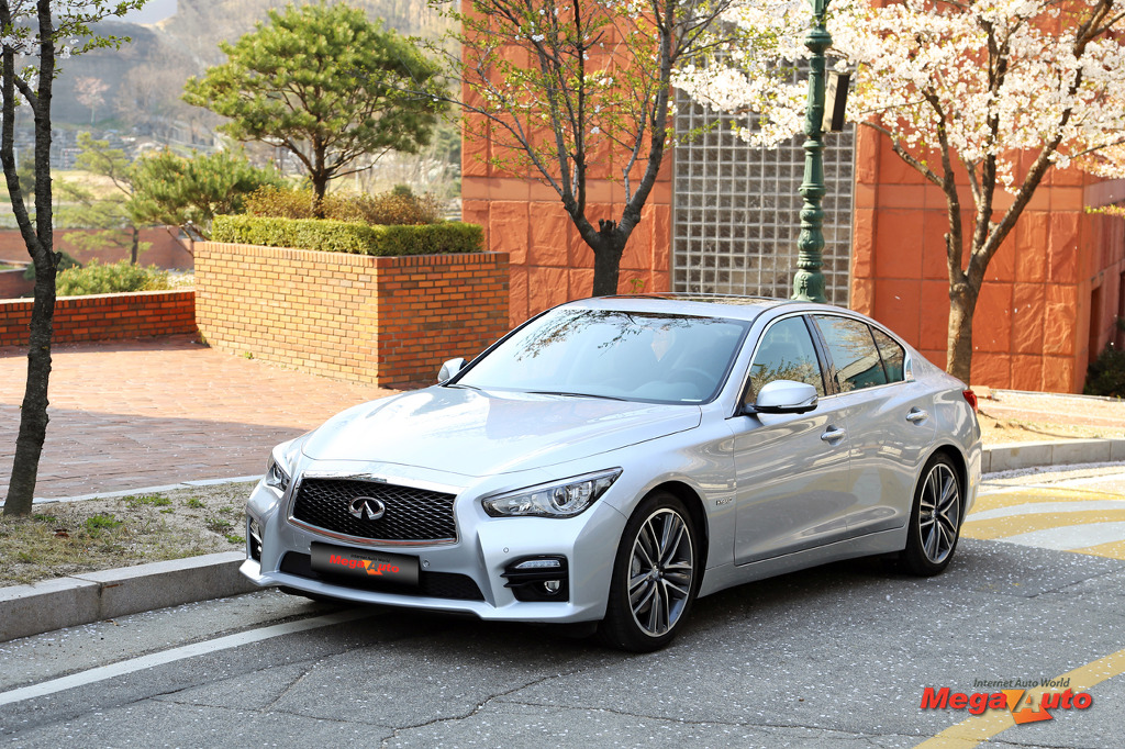 닛산 인피니티 Q50S 하이브리드 | 인스티즈
