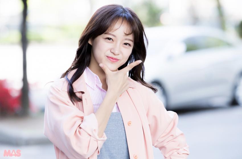 김세정이랑 결혼하면 매일 볼수 있는 장면.gif | 인스티즈