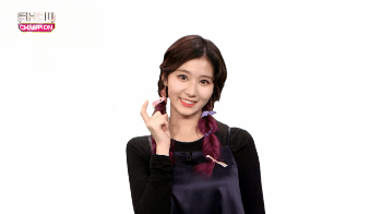머리색이 잘어울리는 사나.gif | 인스티즈