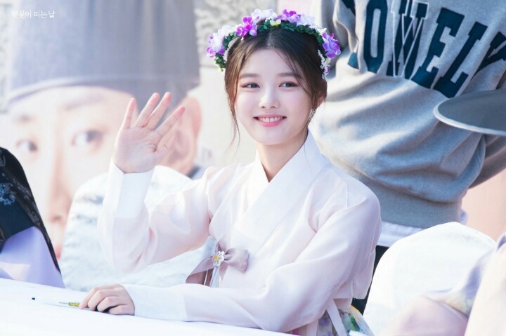 한복여신 김유정 | 인스티즈