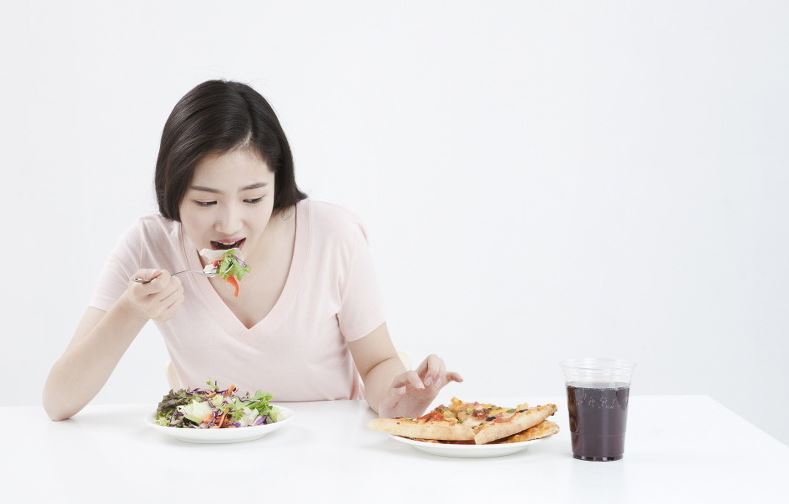 먹는 속도 느린 사람 공감.jpg | 인스티즈