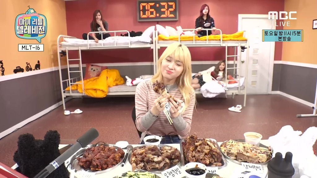 모모에게 일침가하는 사나 .jpg | 인스티즈