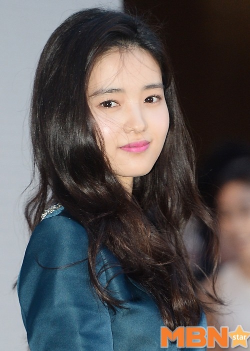 오늘자 김태리 ㄷㄷㄷ.jpg | 인스티즈