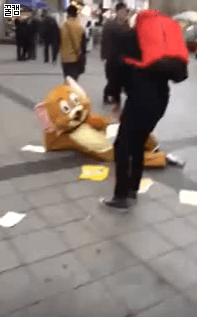 흔한 전단지알바생.gif | 인스티즈