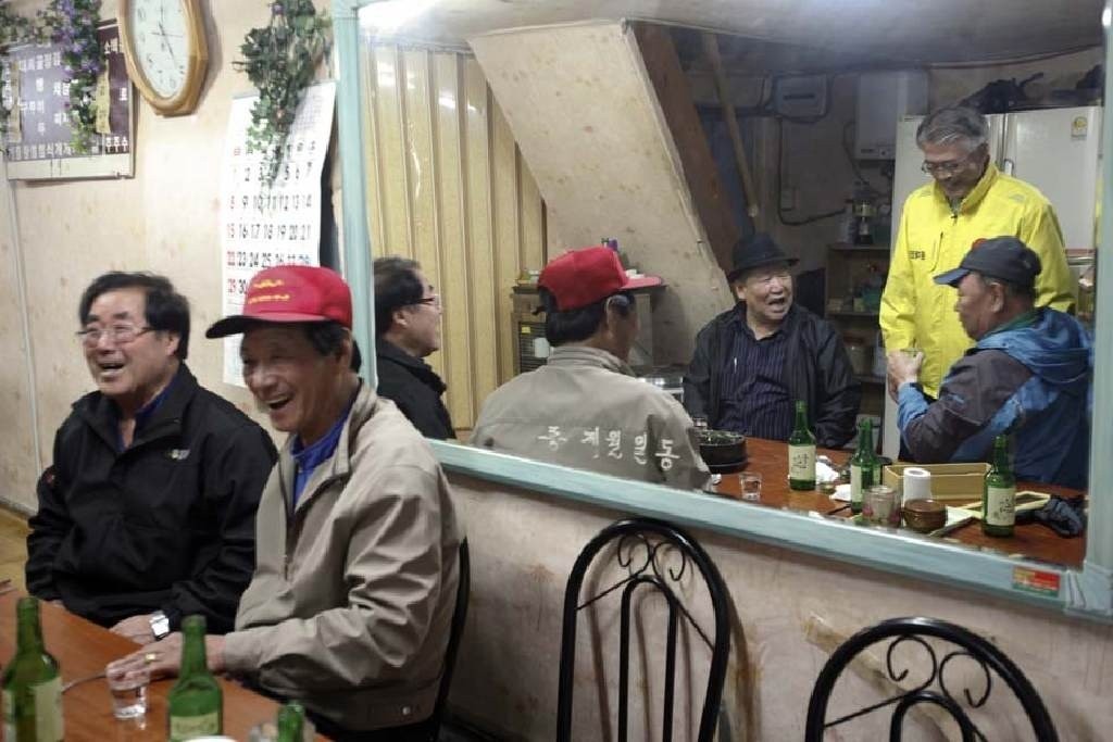 문재인과 사상구 주민들.jpg (힐링타임) | 인스티즈