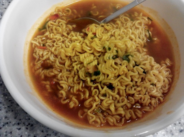 이라면은 매운맛이 진리 | 인스티즈