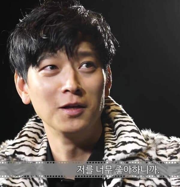 하다하다 개나 고양이도 잘생긴 남자의 낯짝은 알아봄 | 인스티즈