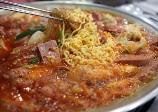 국민 밥상찌개 김치찌개 vs 된장찌개 | 인스티즈