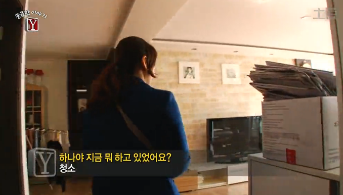유모차 탄 아기들을 마음대로 만지고 다니는 여자 | 인스티즈
