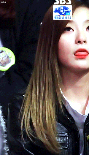 레드벨벳 슬기의 귀여운 버릇.gif | 인스티즈