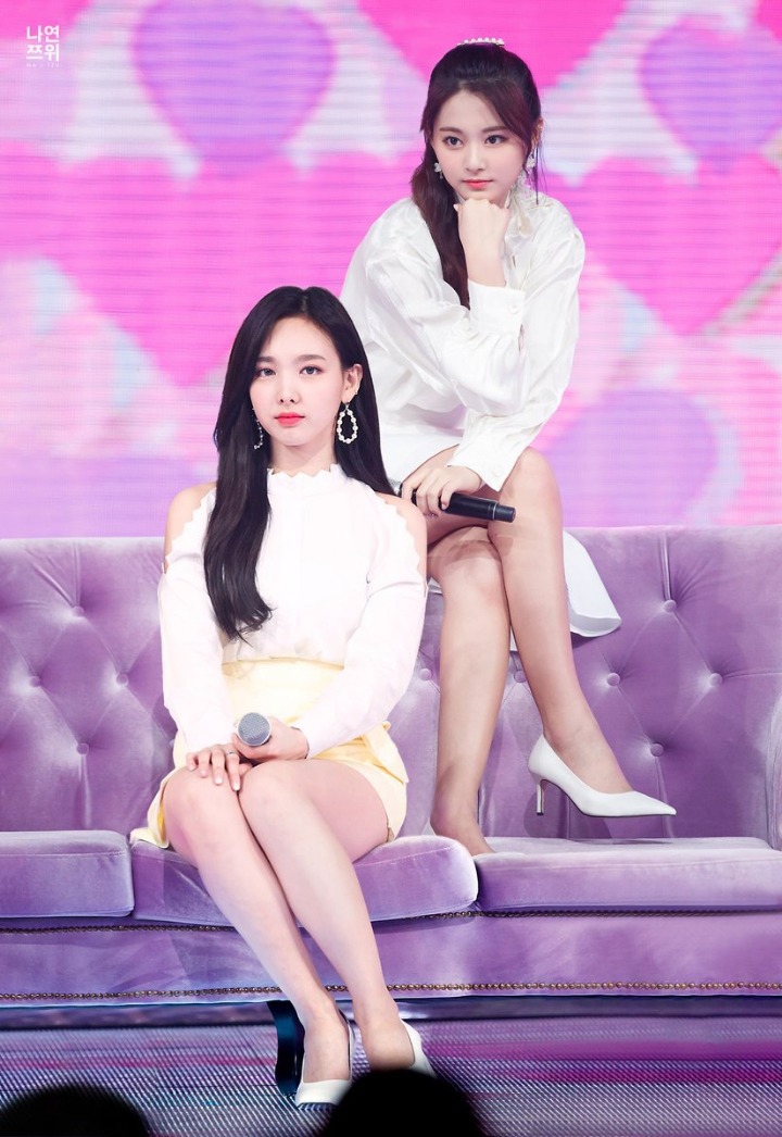돈다돌아 트와이스 회전문.jpgif | 인스티즈