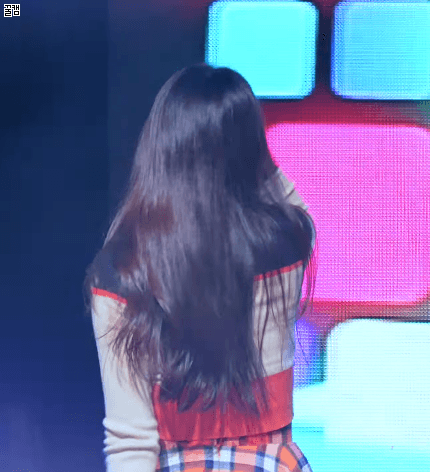 러블리즈 지수는 앞머리를 덮은게 낫다 vs 깐게 낫다 | 인스티즈