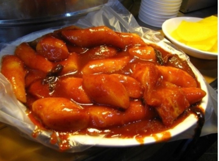 떡볶이 취향은?? 국물 많은 밀 떡볶이 vs 걸쭉한 쌀 떡볶이 vs 즉석 떡볶이 | 인스티즈