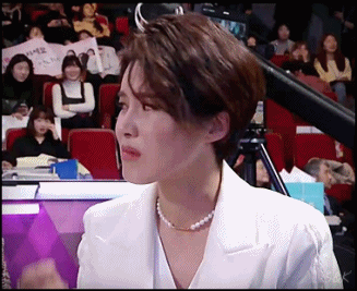 박나래 대상 수상소감 지켜보는 동료들 GIF | 인스티즈
