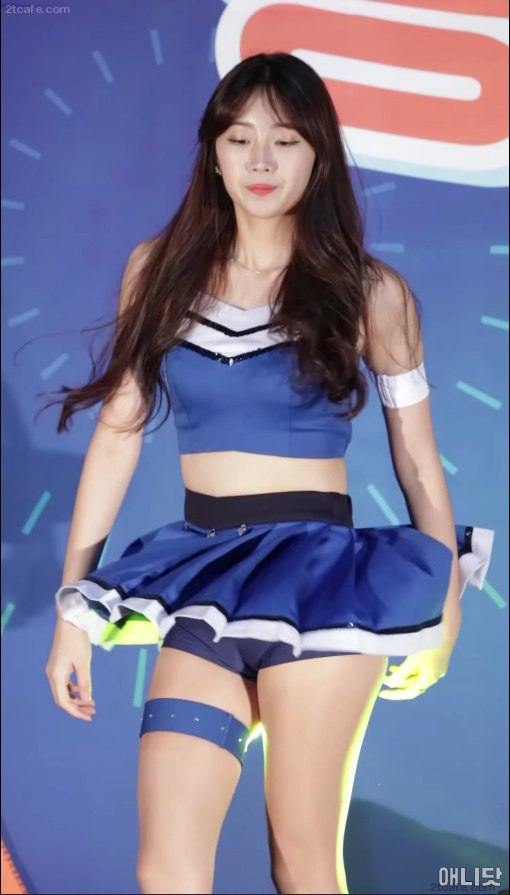 99350B3359F3F4C32E9EDB