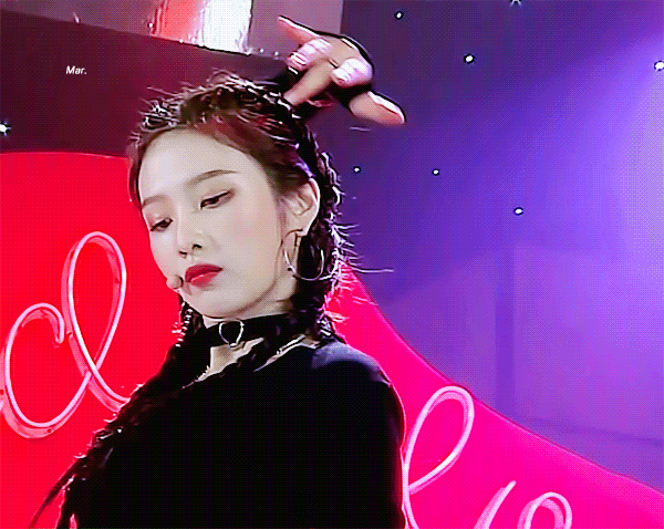 헤이즈가 좋아하는 여자아이돌.jpgif | 인스티즈