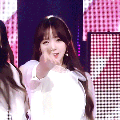 [러블리즈] 선거유세 차량이 너무 시끄럽게해서 케이 | 인스티즈
