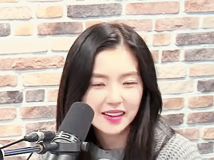 윙크를 못하는 아이린과 슬기 | 인스티즈