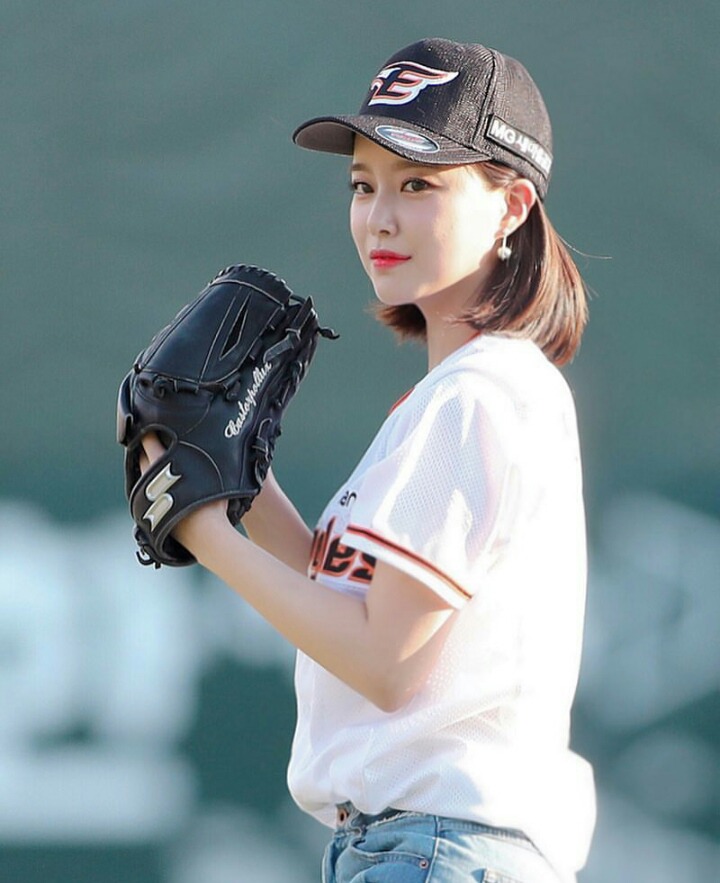 오늘자 이향 아나운서 인스타 업뎃 | 인스티즈